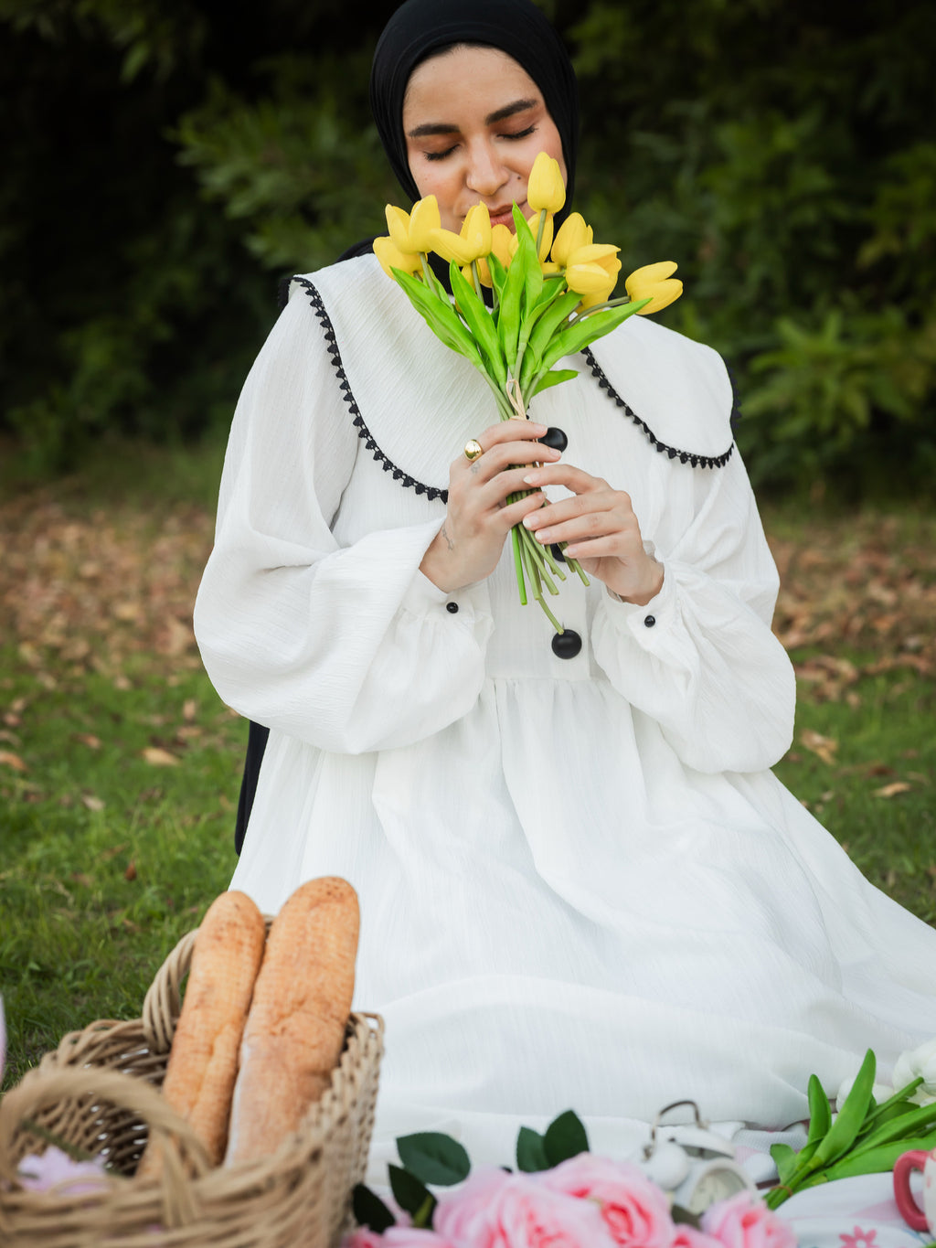 White Drees